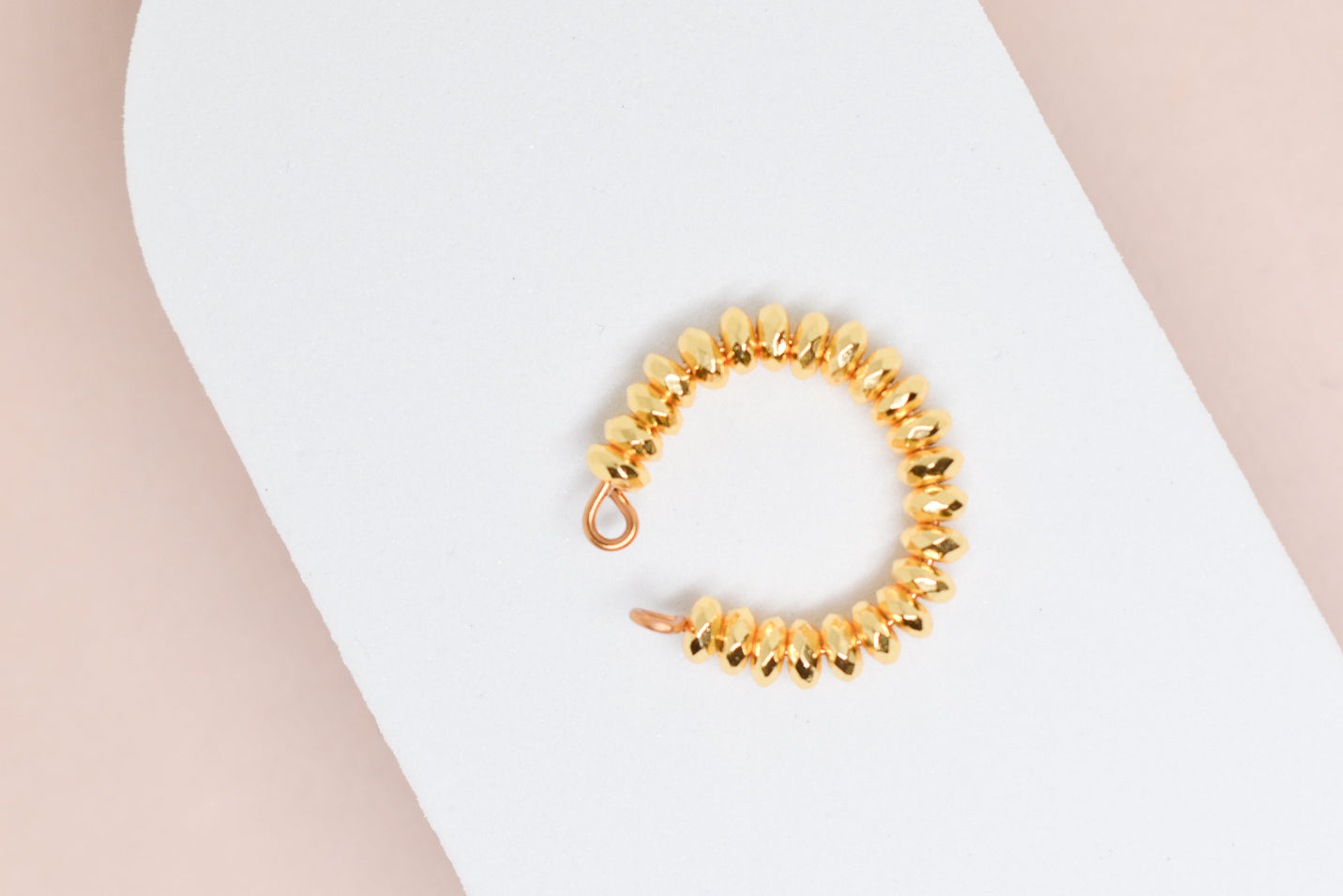 Trendy earcuffs