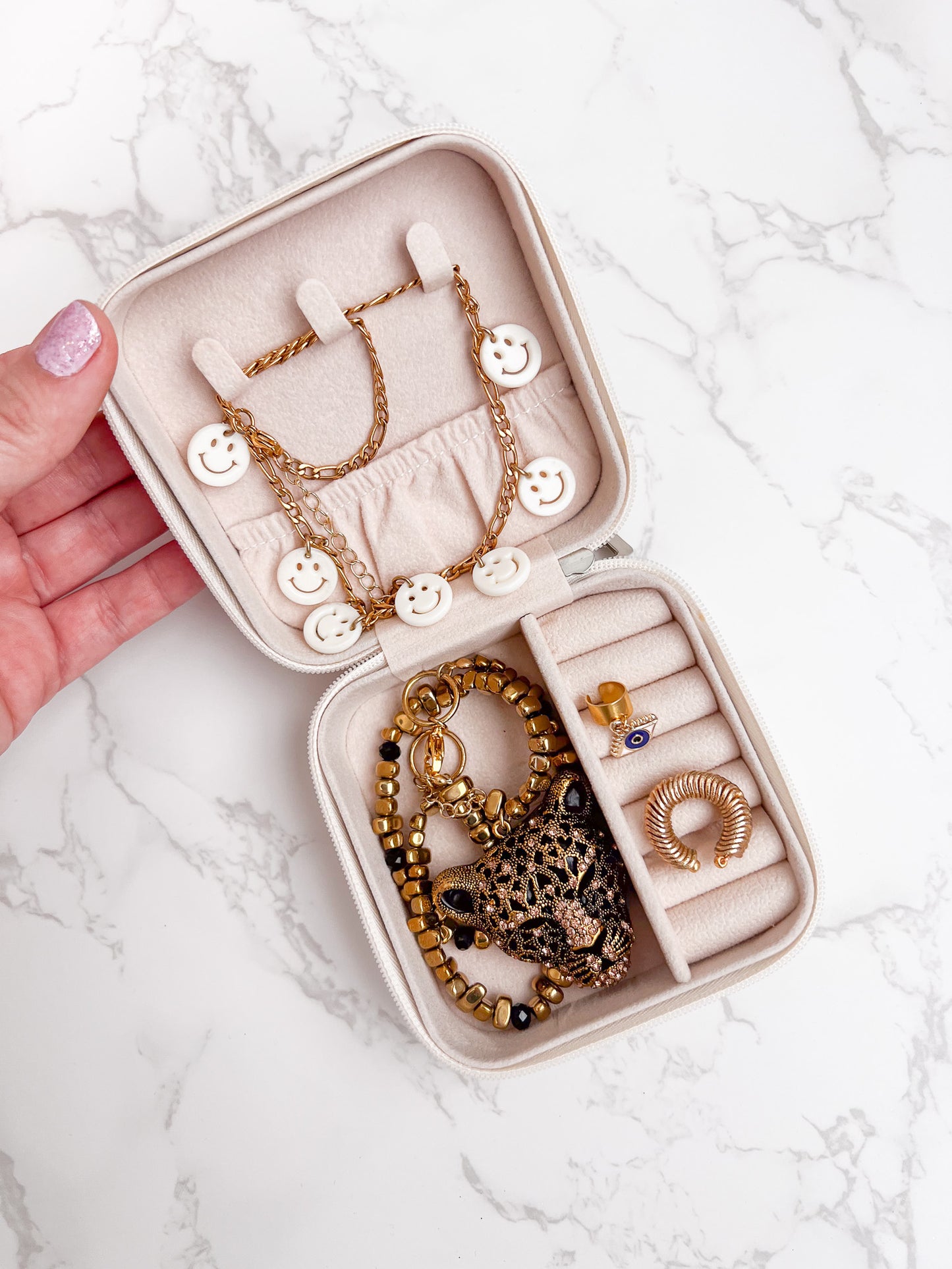 The Queen's Treasure Box