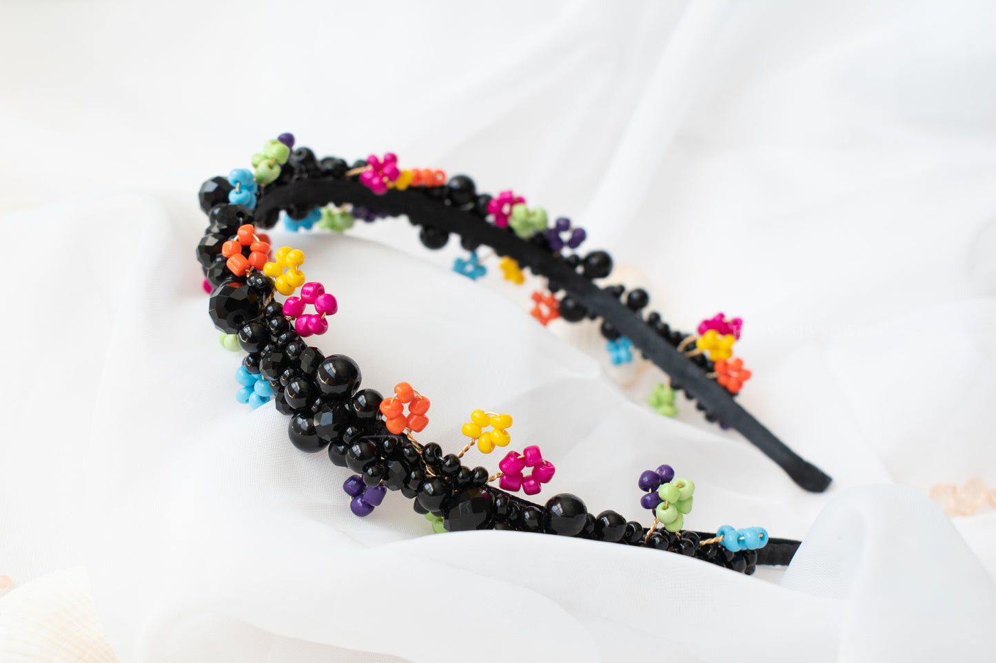 Makarena Headband