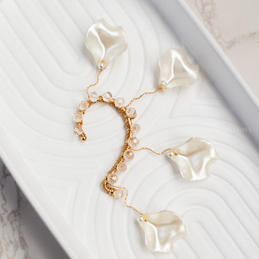 Eloise White Petals Ear Cuff